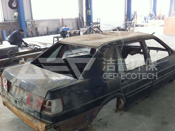 報(bào)廢汽車(chē)破碎機(jī)